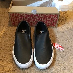 New Vans Black Canvas Shoes size 10 “perf leather”